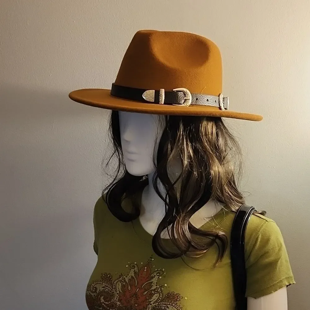 Womans hat